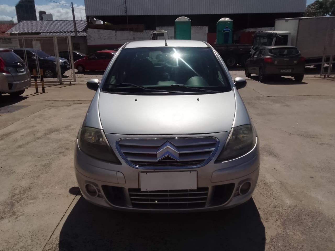 Citroën C3 1.4 I EXCLUSIVE 8V FLEX 4P MANUAL